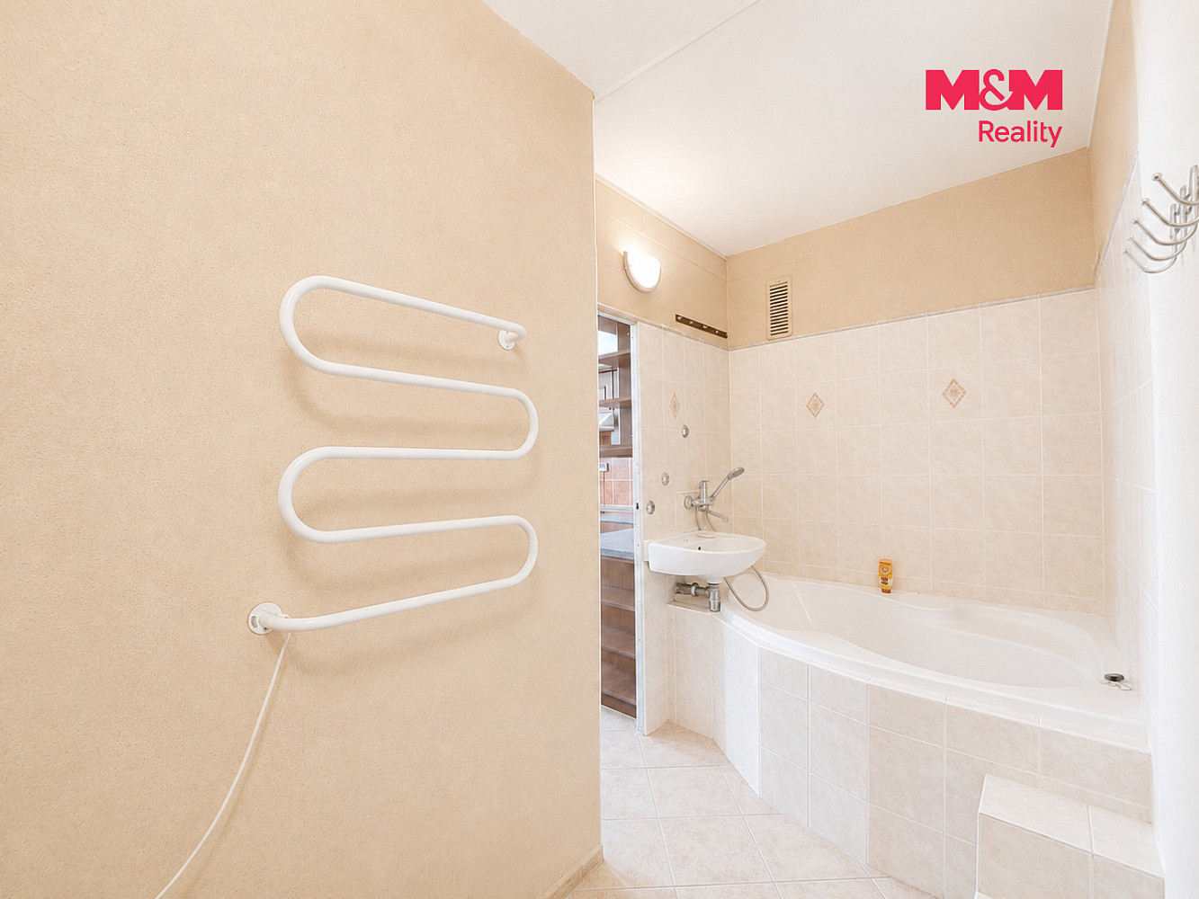 Prodej bytu 3+1 70 m² — photo 3