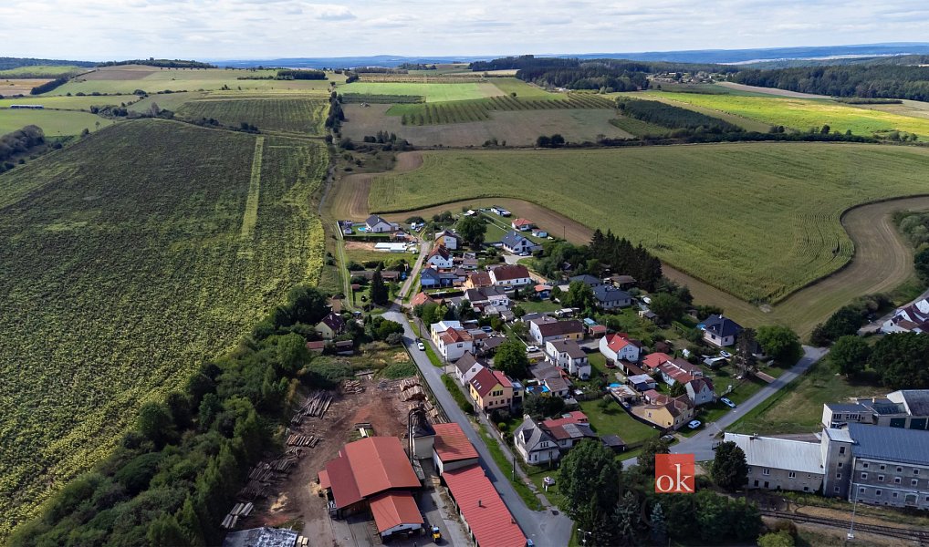 Prodej domu 160 m² s pozemkem 775 m², Radnice – náhled fotky 17