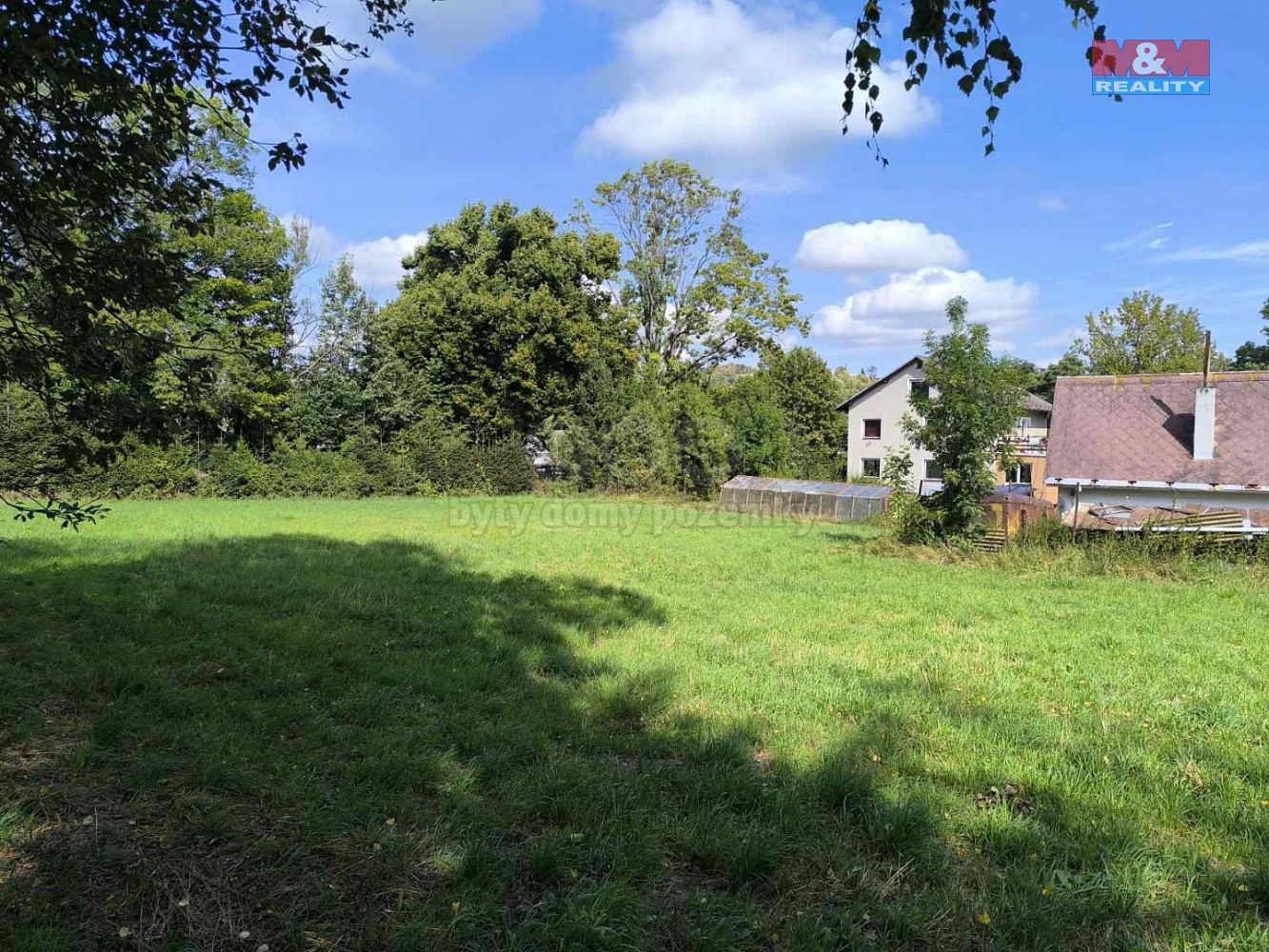 Prodej stavebního pozemku 1 675 m² – fotografie 5