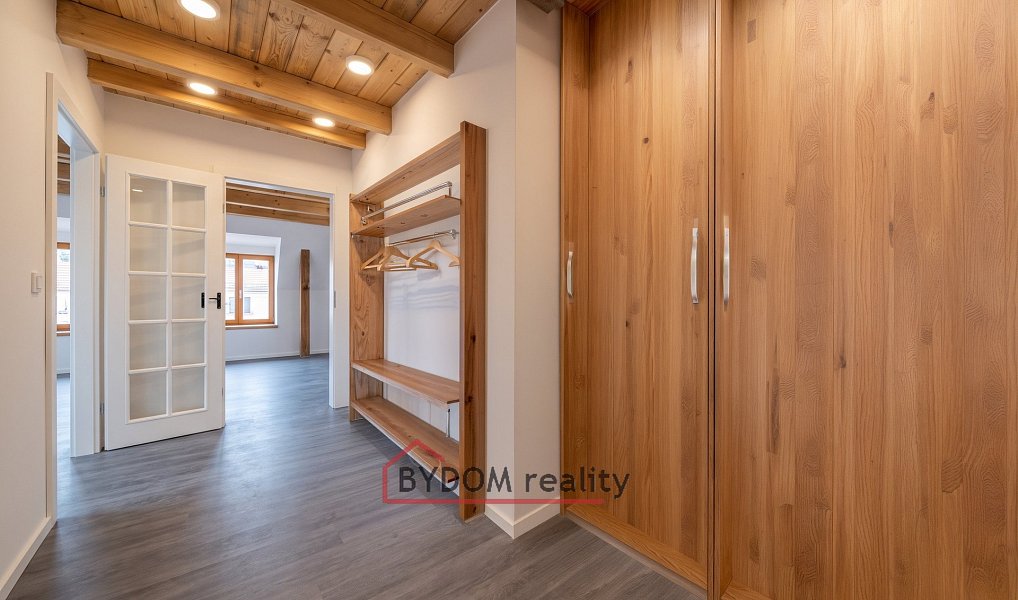 Prodej bytu 3+kk 82 m², Líšťany – náhled fotky 8