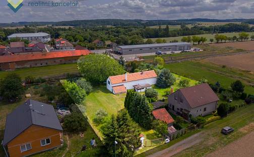 Prodej domu 150 m² s pozemkem 3 314 m², Kollárova, Uhlířské Janovice, okres Kutná Hora