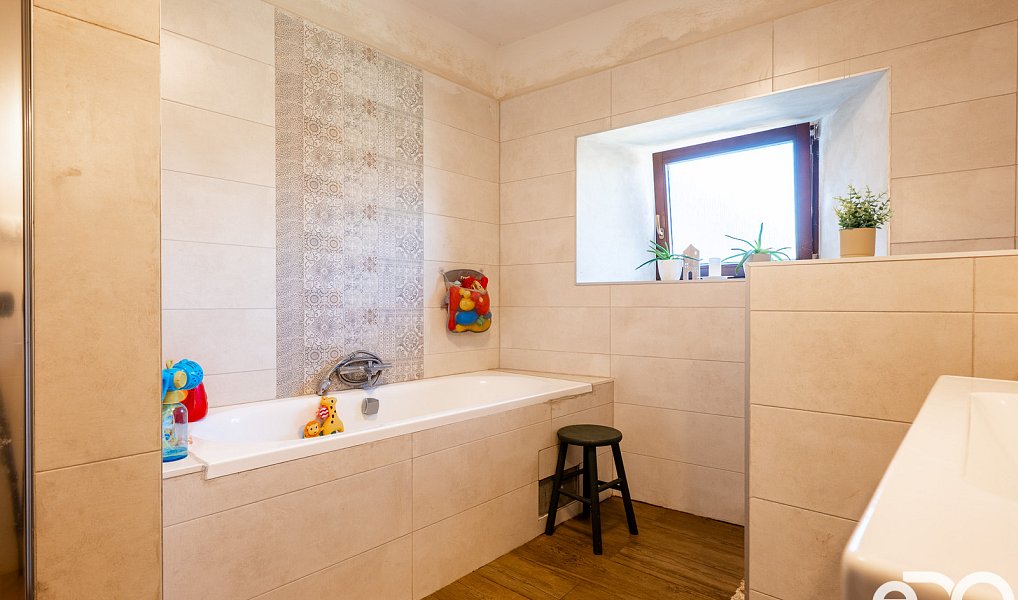 Prodej domu 130 m² s pozemkem 3 410 m², Trhové Sviny – náhled fotky 9