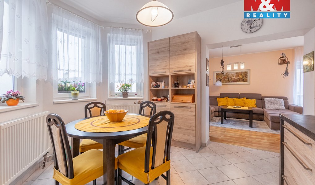 Prodej domu 229 m² s pozemkem 1 015 m², Varnsdorf – náhled fotky 8