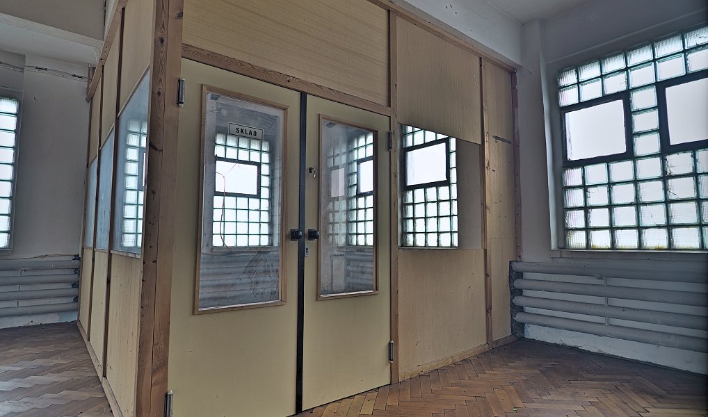 Pronájem výrobních prostor 300 m², Aš – náhled fotky 14