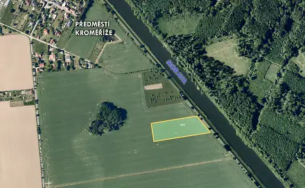 Prodej pole 12 562 m², Kroměříž - Trávník