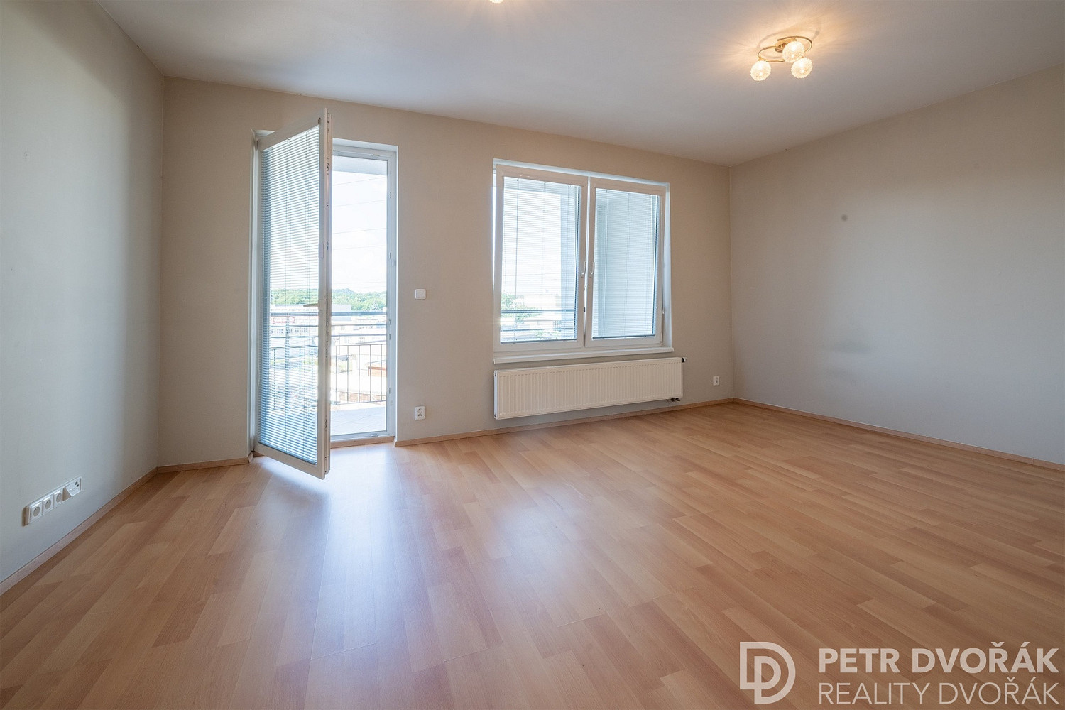 Prodej bytu 1+kk 38 m² — photo 2