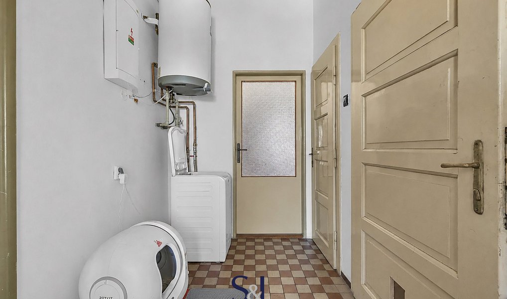 Prodej domu 240 m² s pozemkem 1 661 m², Žatec – náhled fotky 22