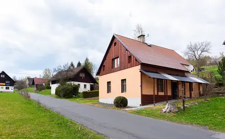 Prodej domu 150 m² s pozemkem 565 m², Vysoké nad Jizerou - Horní Tříč, okres Semily