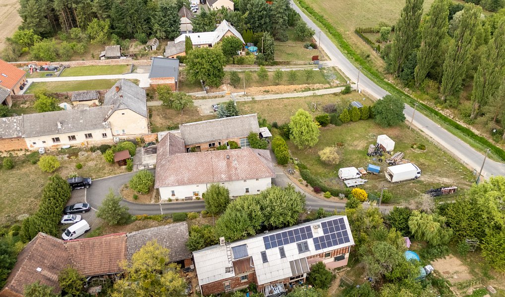 Prodej domu 612 m² s pozemkem 4 214 m², Fryšták – náhled fotky 5