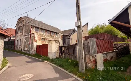 Prodej domu 180 m² s pozemkem 381 m², Oslnovice, okres Znojmo
