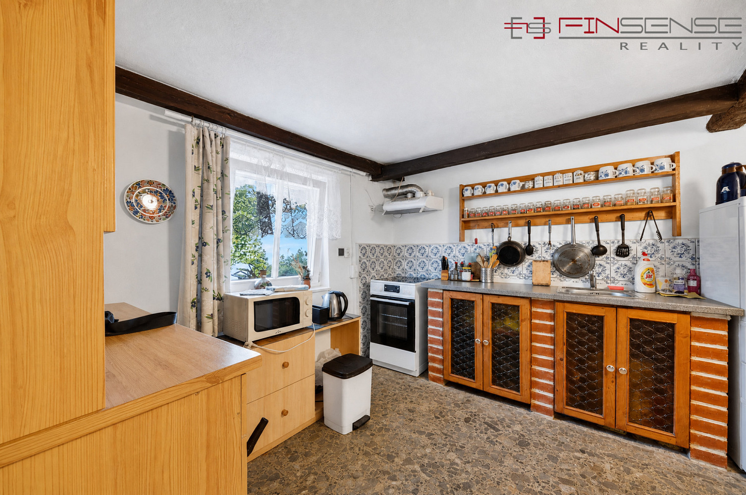 Prodej domu 150 m² s pozemkem 297 m² – fotografie 3