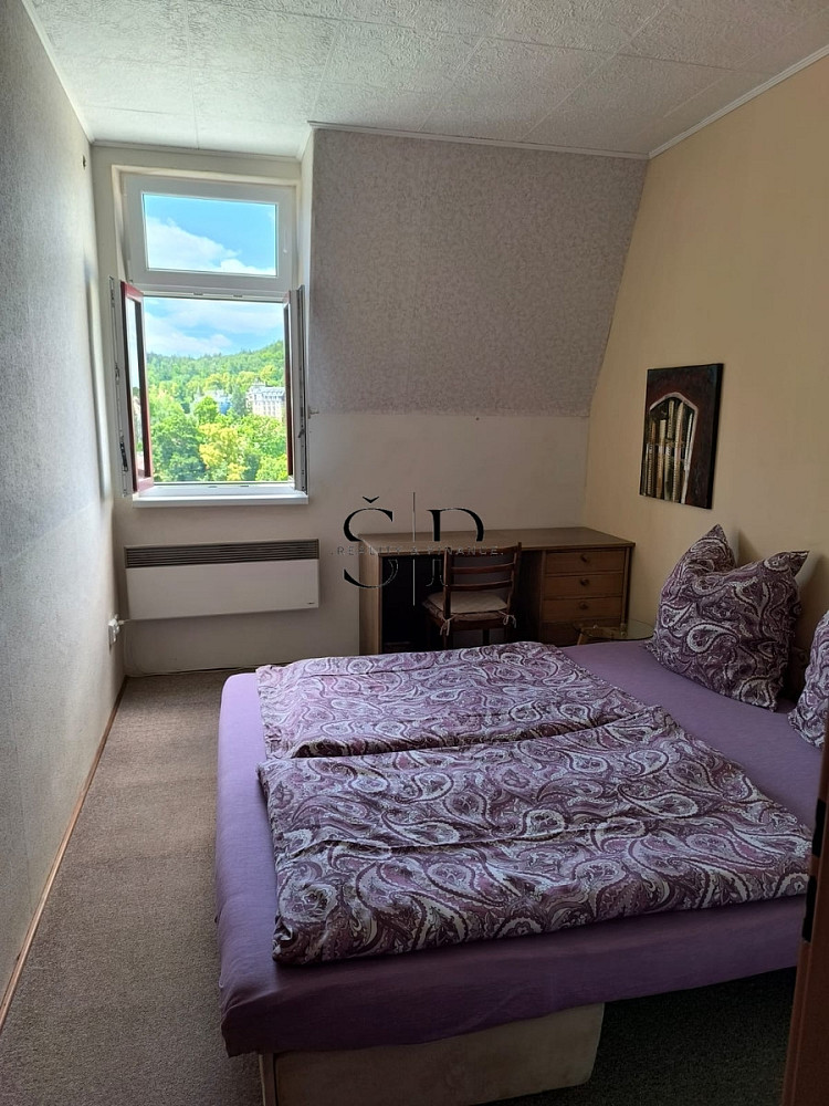 Pronájem bytu 2+kk 38 m² – fotografie 2