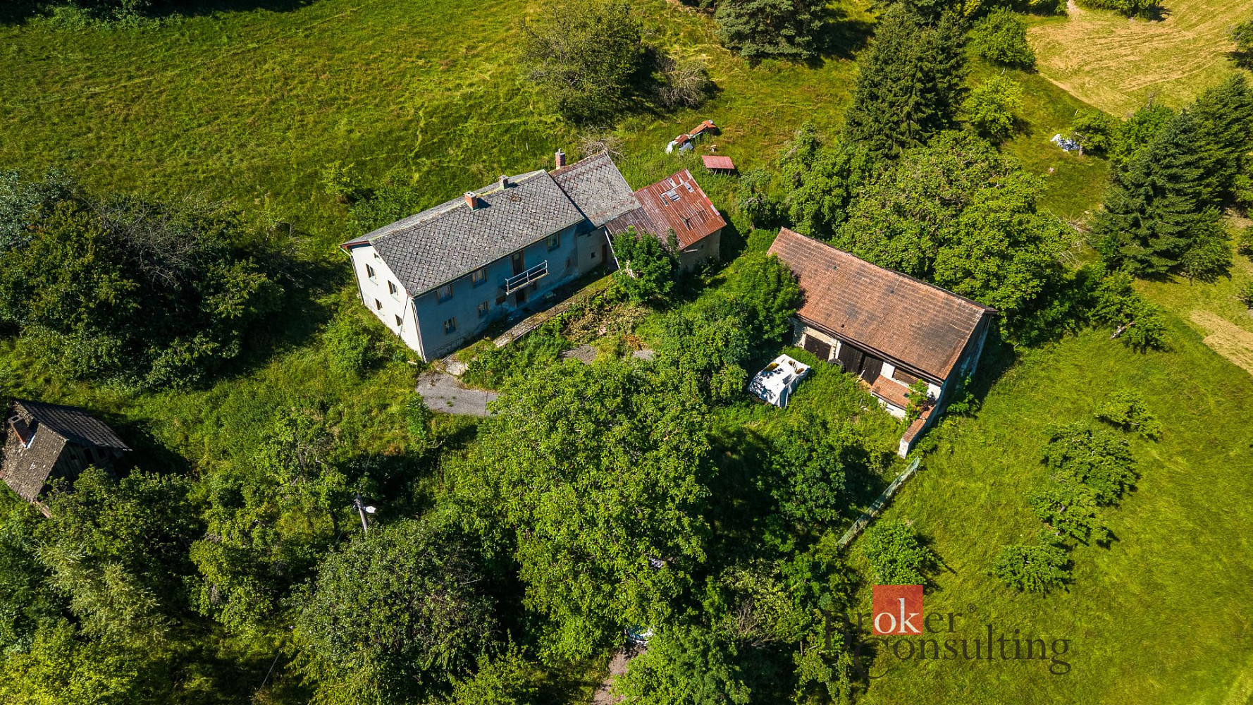 Prodej domu 300 m² s pozemkem 27 975 m² — photo 3