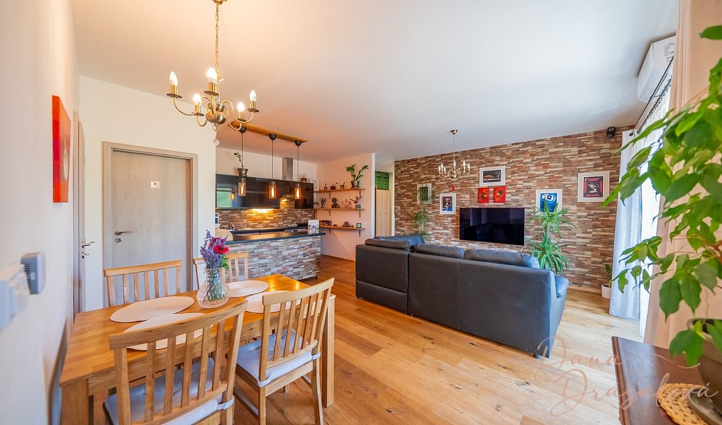 Prodej bytu 4+kk 99 m², Brno – náhled fotky 2