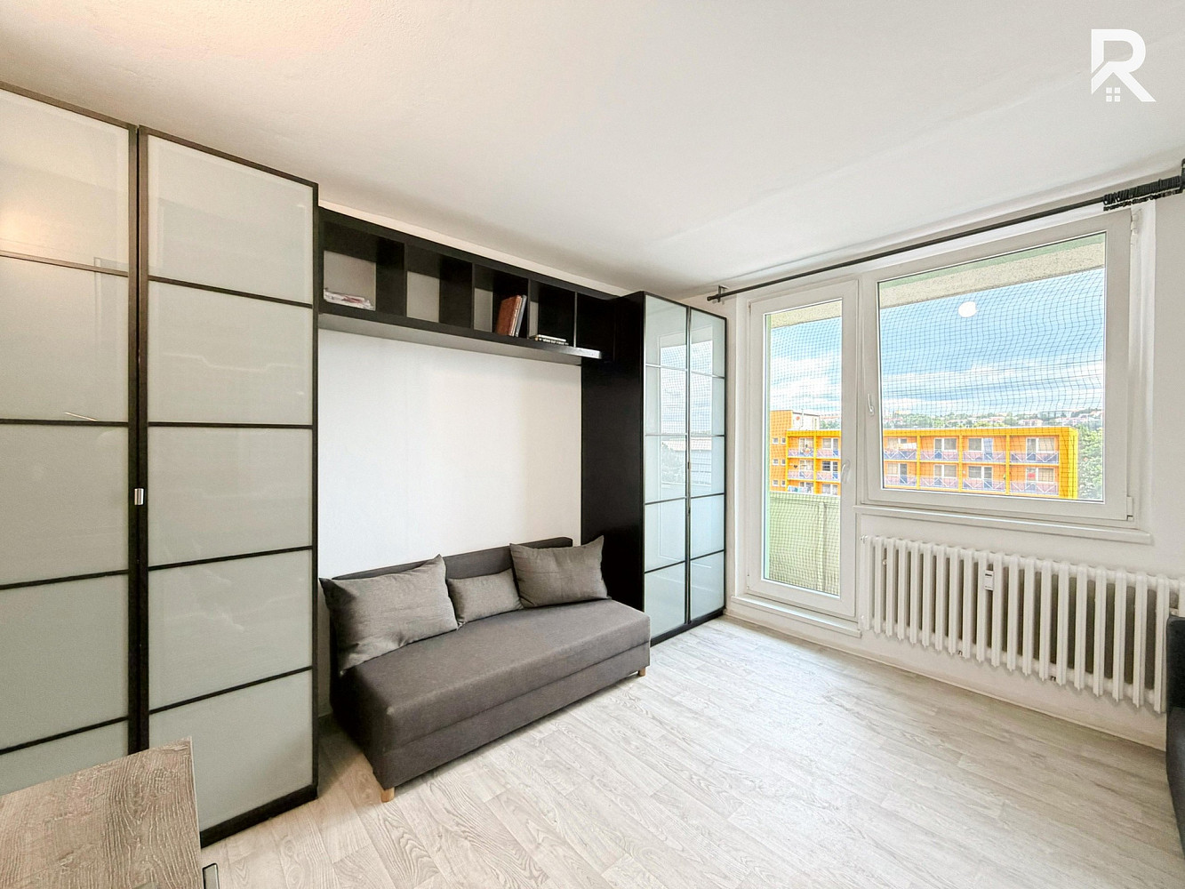 Pronájem bytu 1+kk 21 m² — photo 2
