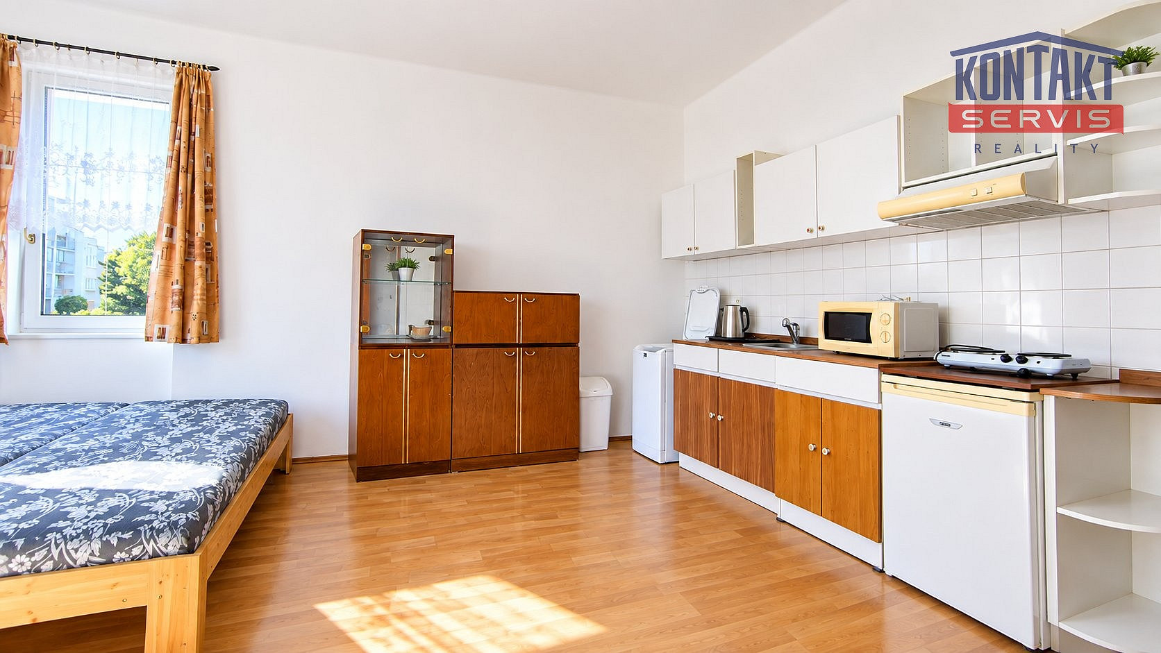 Pronájem bytu 1+kk 30 m² – fotografie 4