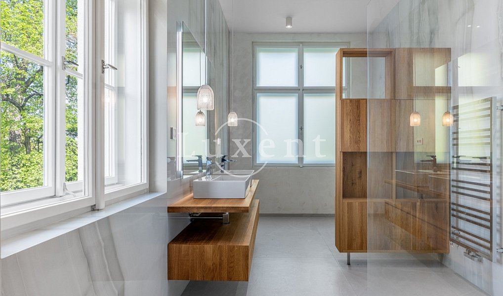 Prodej domu 726 m² s pozemkem 945 m², Praha – náhled fotky 21