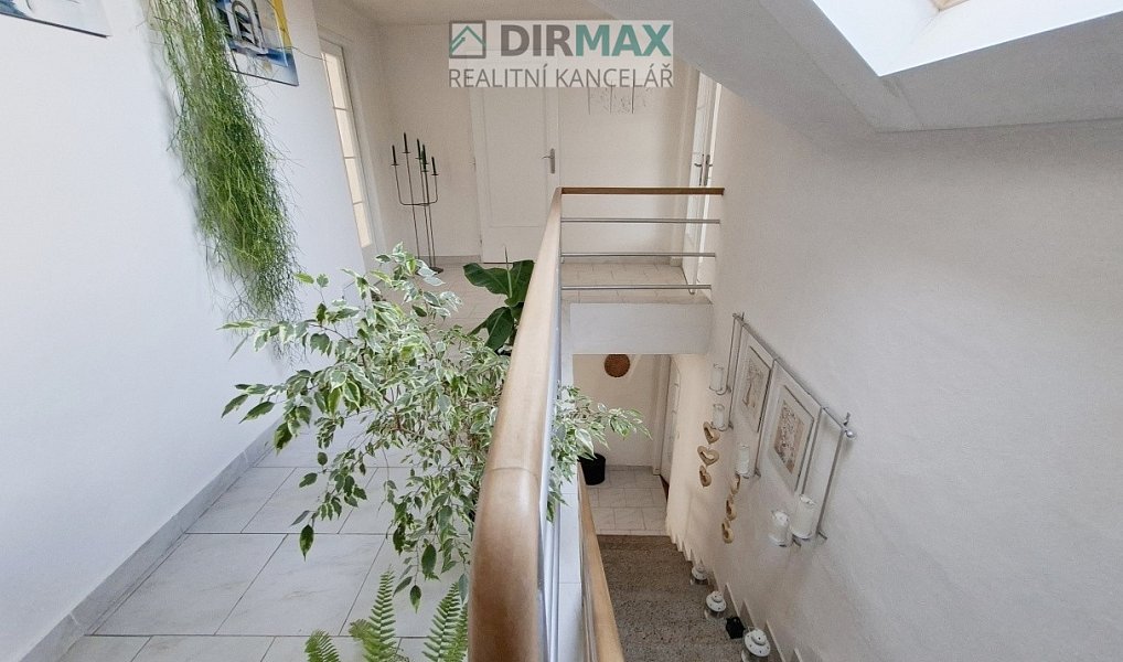 Prodej domu 270 m² s pozemkem 1 958 m², Řenče – náhled fotky 10