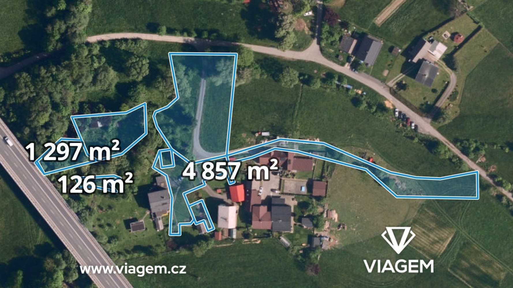 Prodej stavebního pozemku 1 393 m²