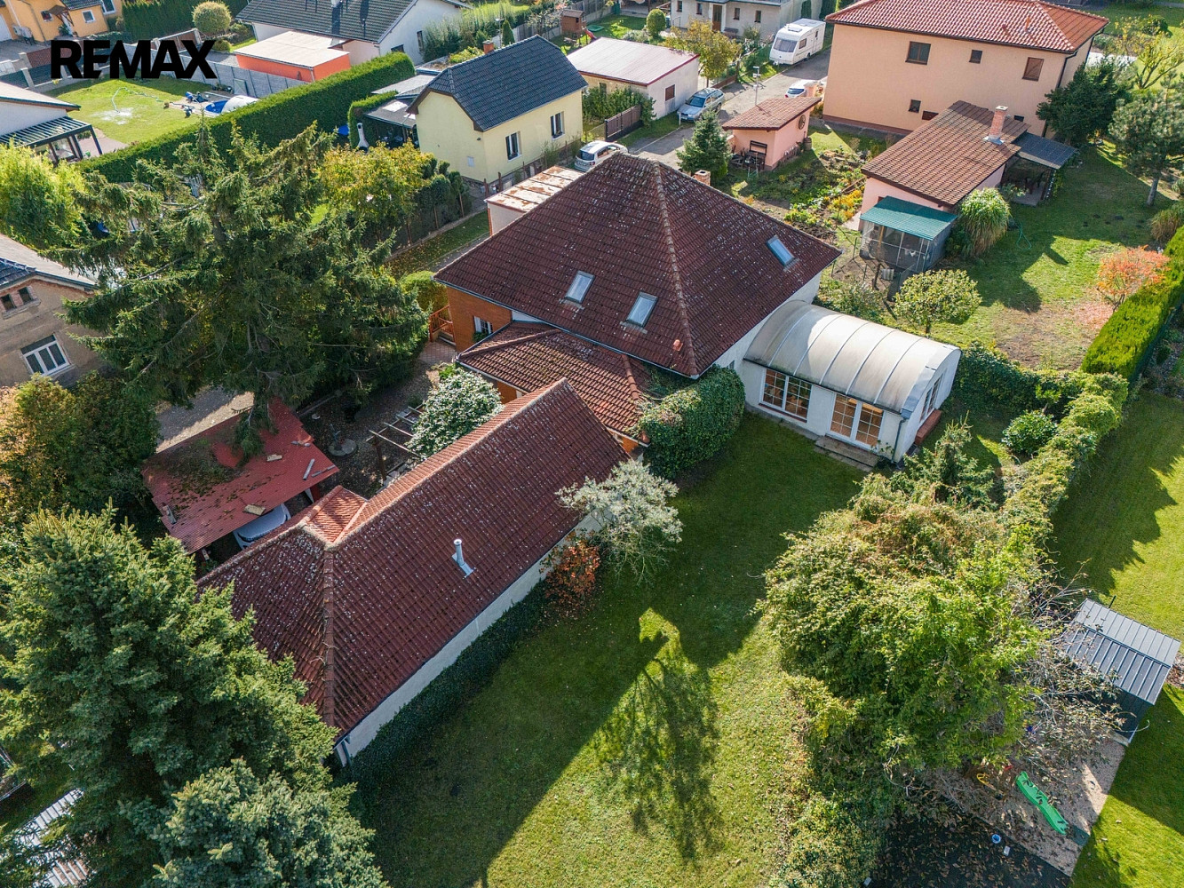 Prodej domu 197 m² s pozemkem 2 250 m² – fotografie 4