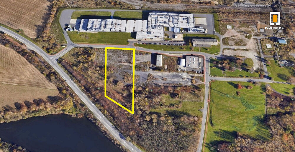 Prodej komerčního pozemku 13 400 m²