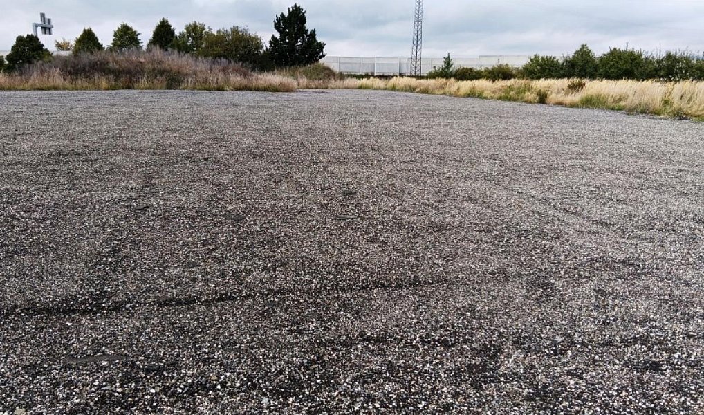 Prodej komerčního pozemku 3 700 m², Přáslavice – náhled fotky 3