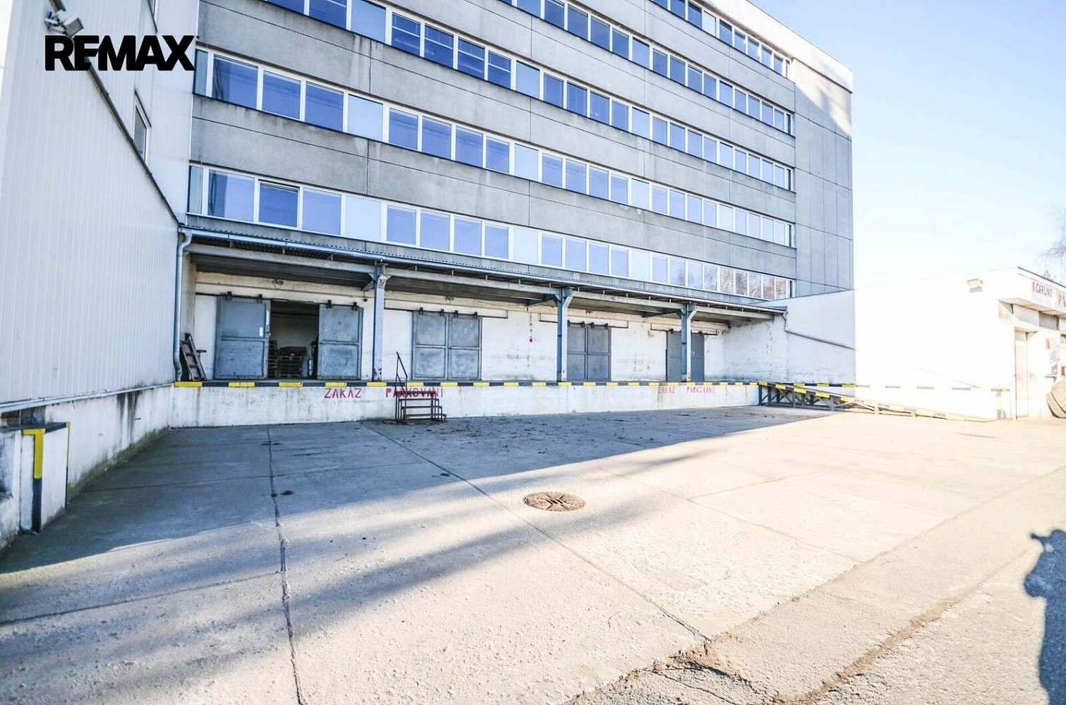 Pronájem skladovacích prostor 343 m² – fotografie 4