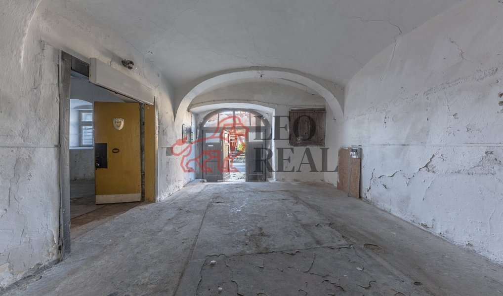 Prodej domu 500 m² s pozemkem 986 m², Mnichovo Hradiště – náhled fotky 9