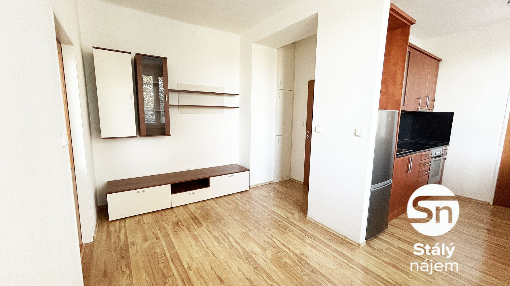 Pronájem bytu 3+kk 42 m² – fotografie 3