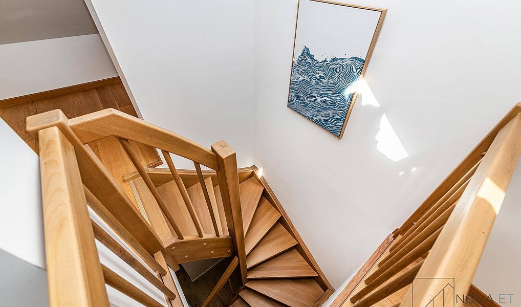 Prodej bytu 3+1 117 m², Praha – náhled fotky 25