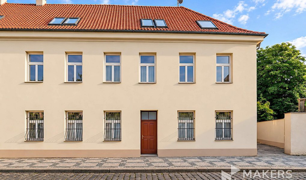 Prodej nájemního domu, činžáku 1 000 m², Praha – náhled fotky 4
