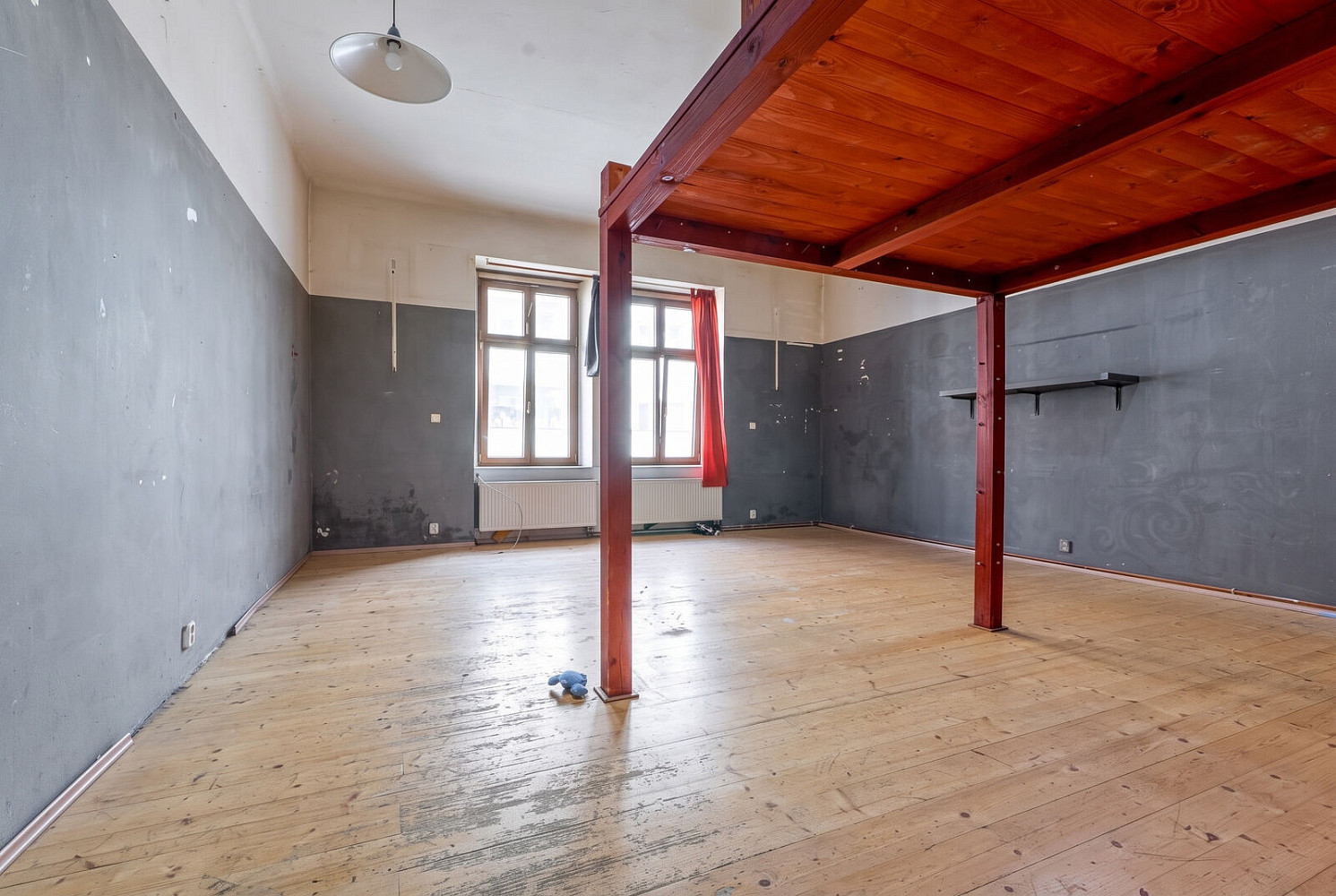 Pronájem bytu 2+kk 80 m² – fotografie 3
