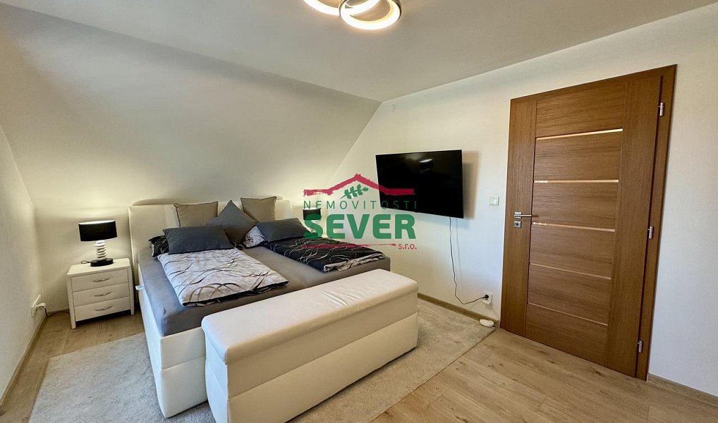 Prodej domu 220 m² s pozemkem 571 m², Praha – náhled fotky 14