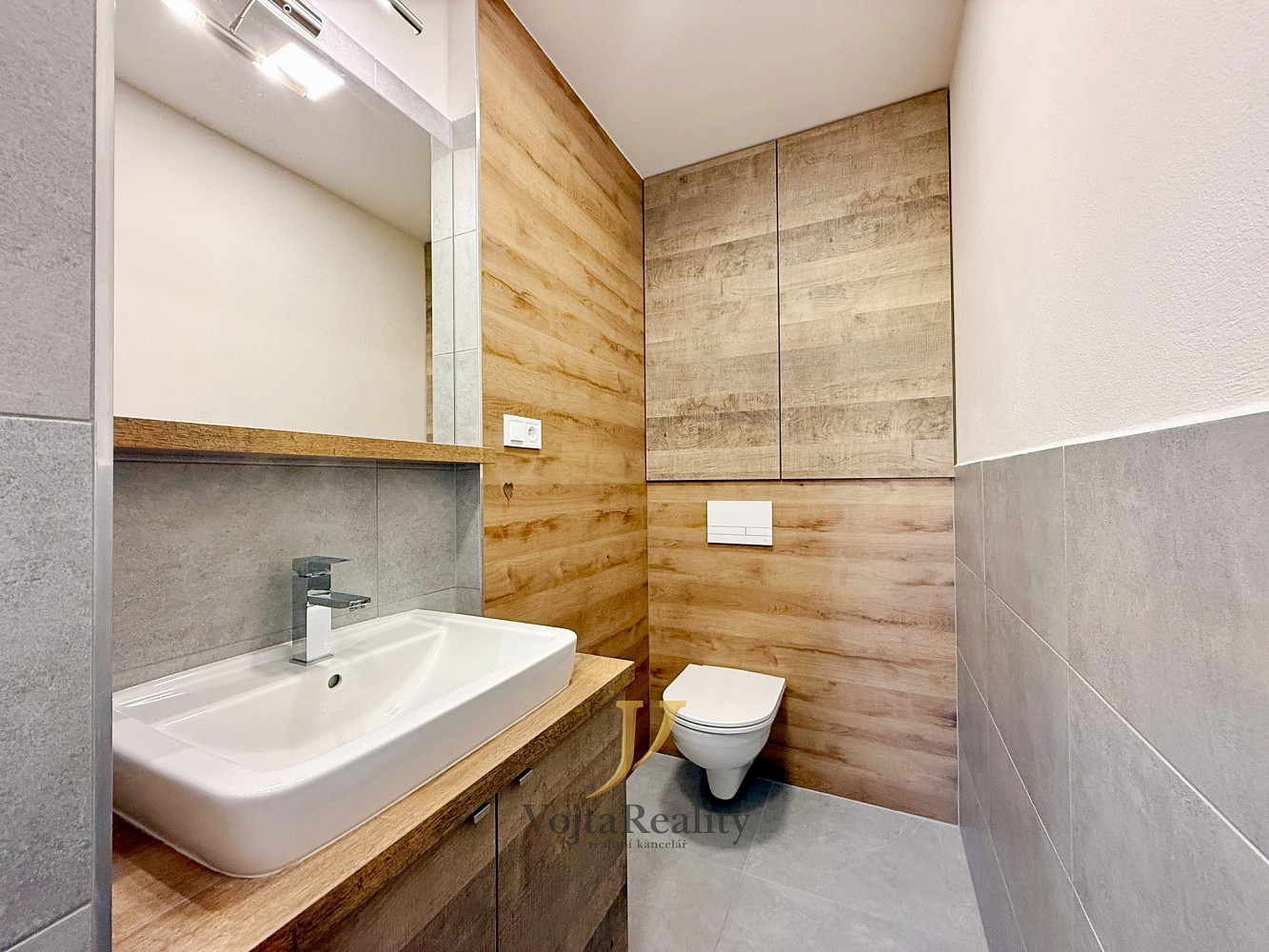 Prodej bytu 2+1 55 m² – fotografie 2
