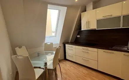 Pronájem bytu 3+1 76 m², Mlýnská, Prostějov