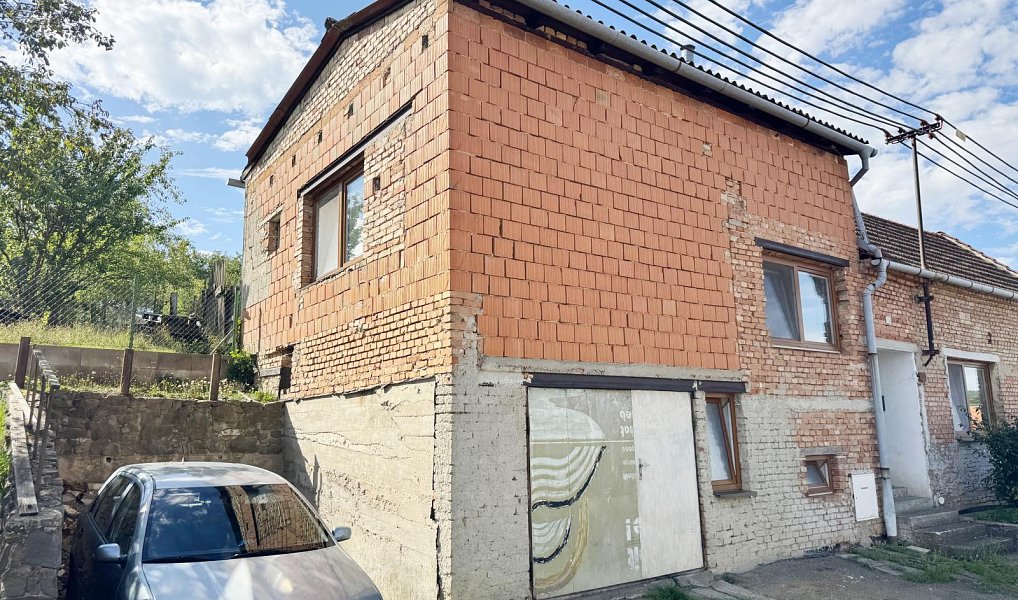Prodej domu 200 m² s pozemkem 97 m², Nesovice – náhled fotky 4