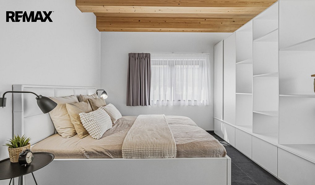 Prodej domu 486 m² s pozemkem 1 876 m², Loučná pod Klínovcem – náhled fotky 11
