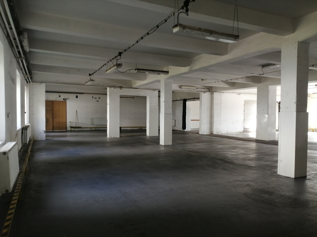 Pronájem skladovacích prostor 1 008 m² – fotografie 2