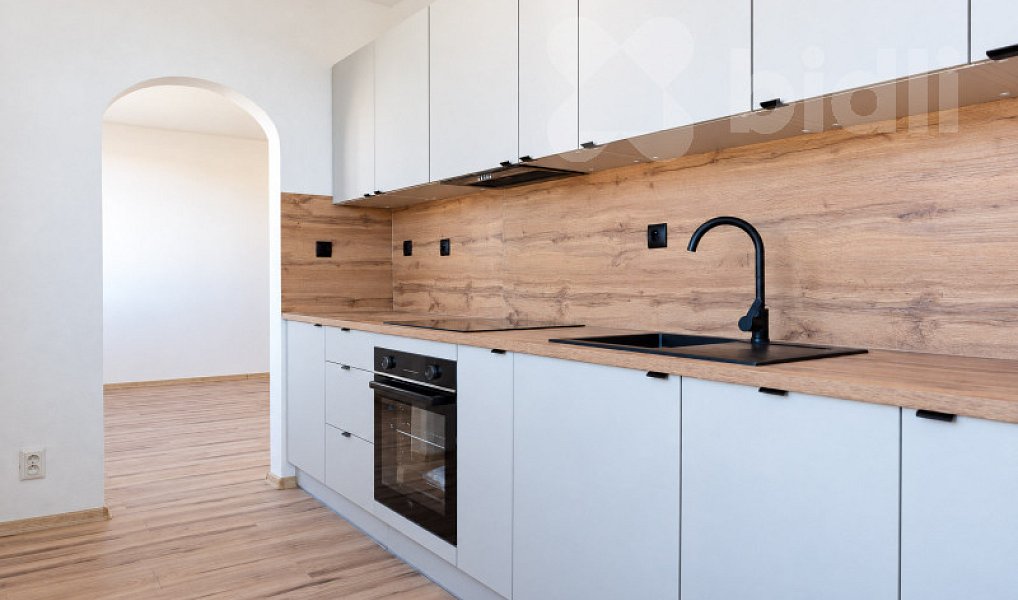 Prodej bytu 3+1, 68 m², Dolní Líštná - Frýdek-Místek, Třinec