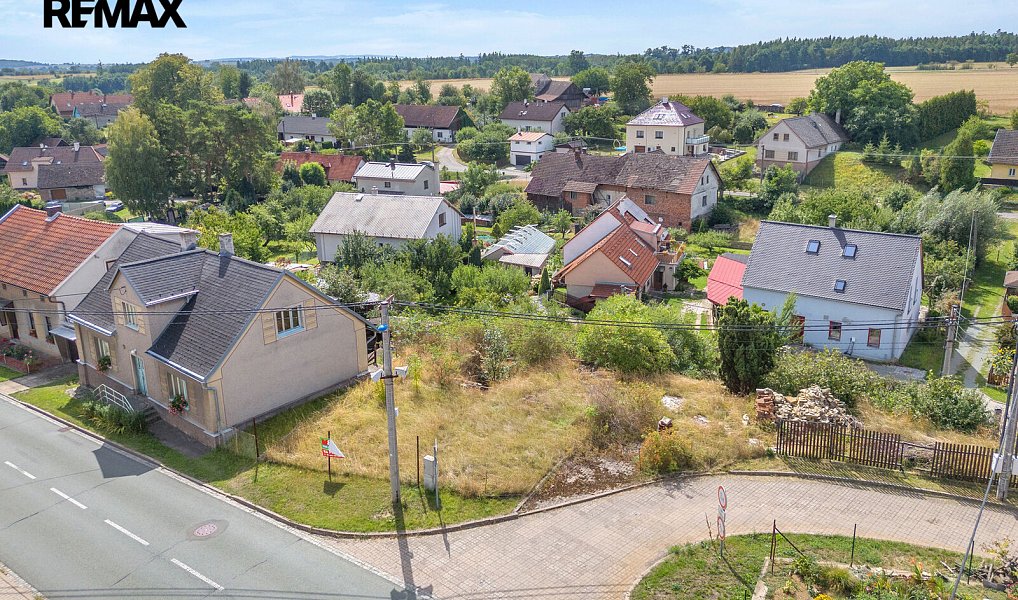 Prodej stavebního pozemku 644 m², Velká Jesenice – náhled fotky 9