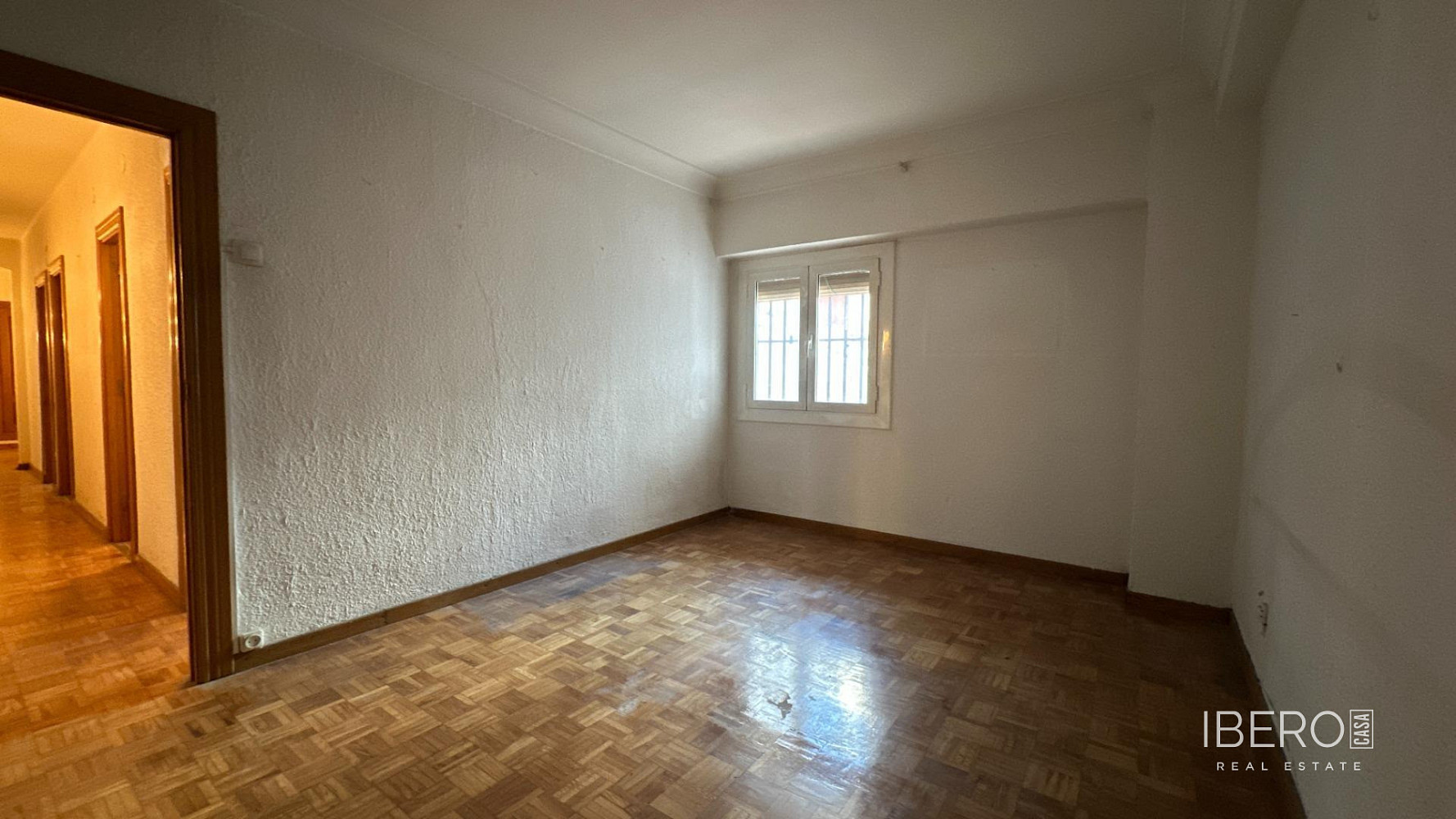 Piso 5+kk – Zaragoza - Más