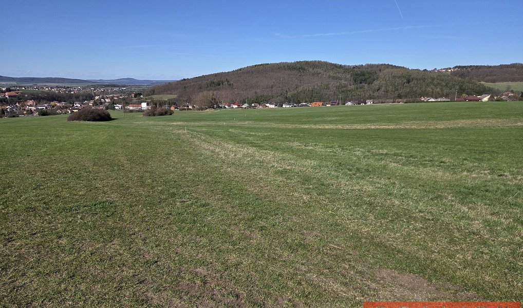 Prodej stavebního pozemku 1 061 m², Komárov – náhled fotky 6