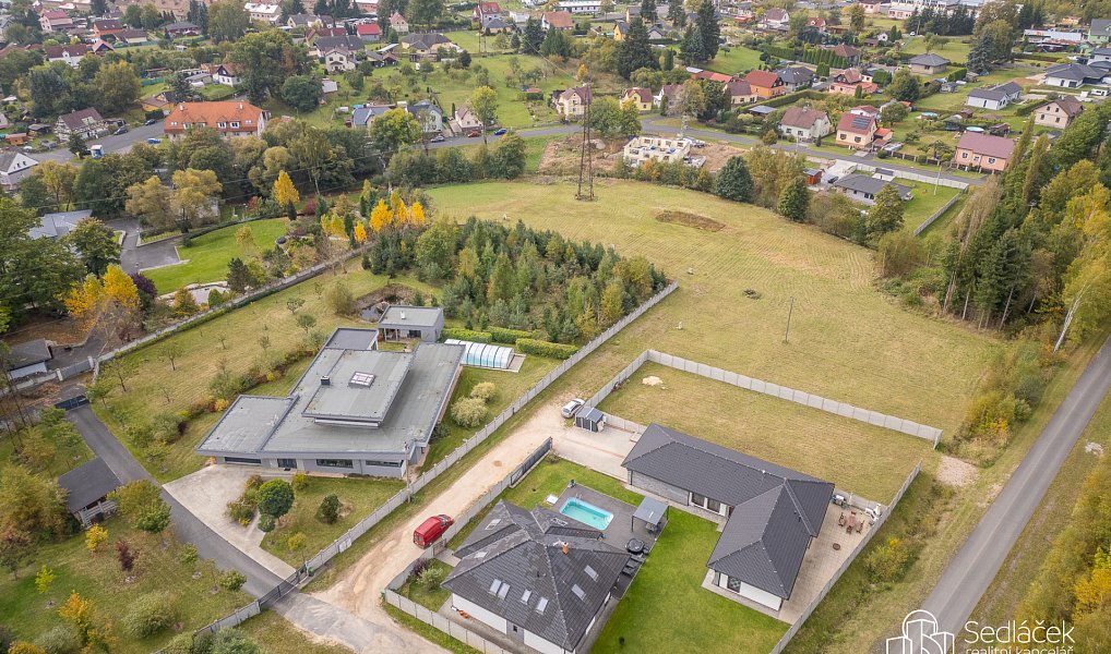 Prodej stavebního pozemku 1 001 m², Lomnice – náhled fotky 8