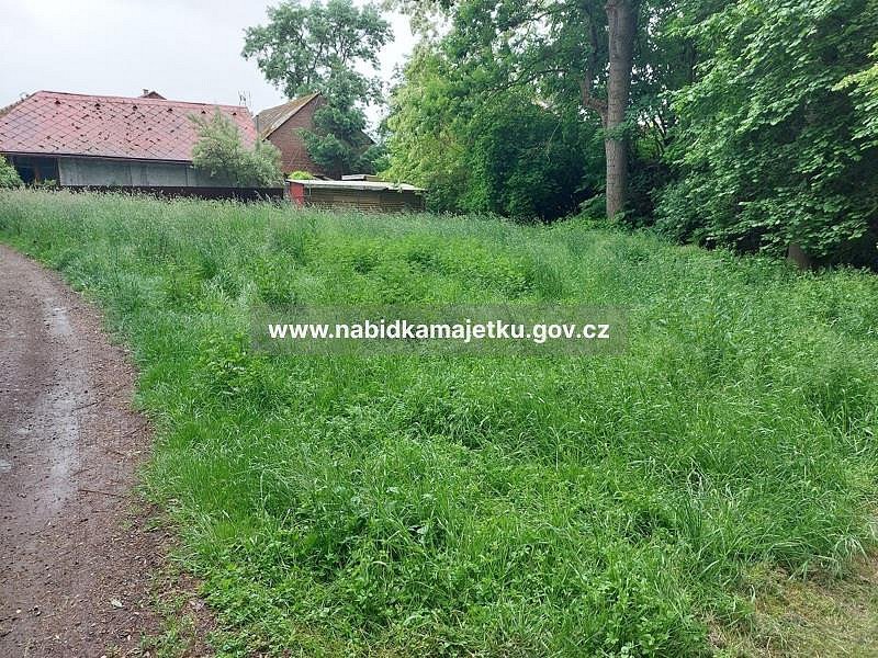 Prodej pozemku 543 m²