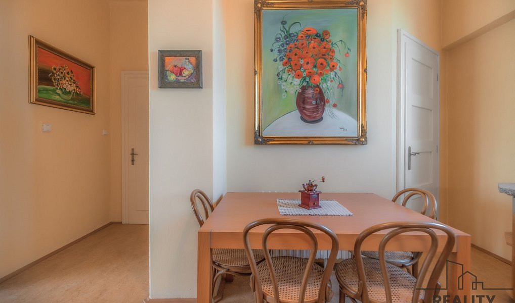 Prodej domu 405 m² s pozemkem 1 796 m², Šumná – náhled fotky 22