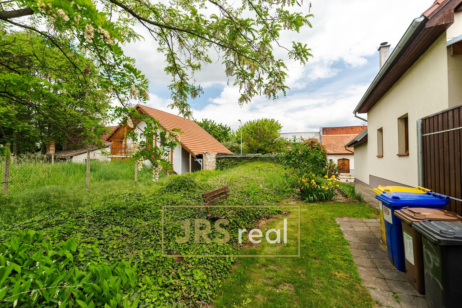 Prodej stavebního pozemku 289 m2, březí — photo 3