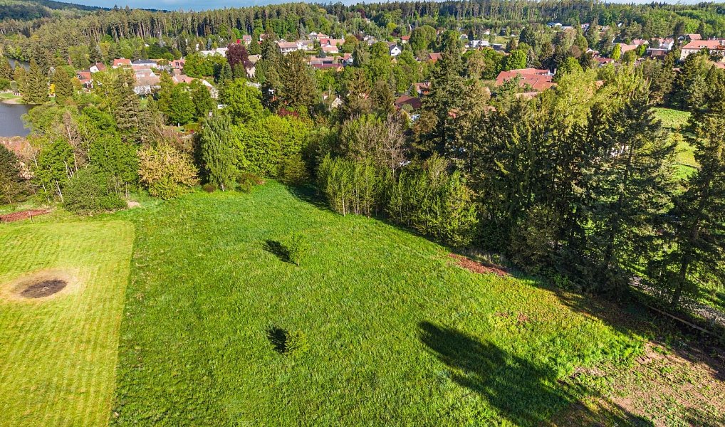 Prodej stavebního pozemku 2 549 m², Jevany – náhled fotky 11