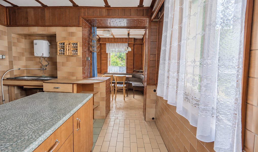 Prodej domu 223 m² s pozemkem 3 747 m², Trutnov – náhled fotky 6