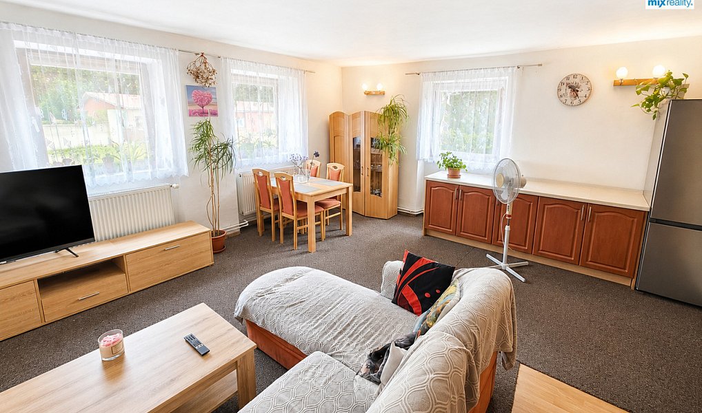Prodej domu 141 m² s pozemkem 424 m², Dobřany – náhled fotky 8
