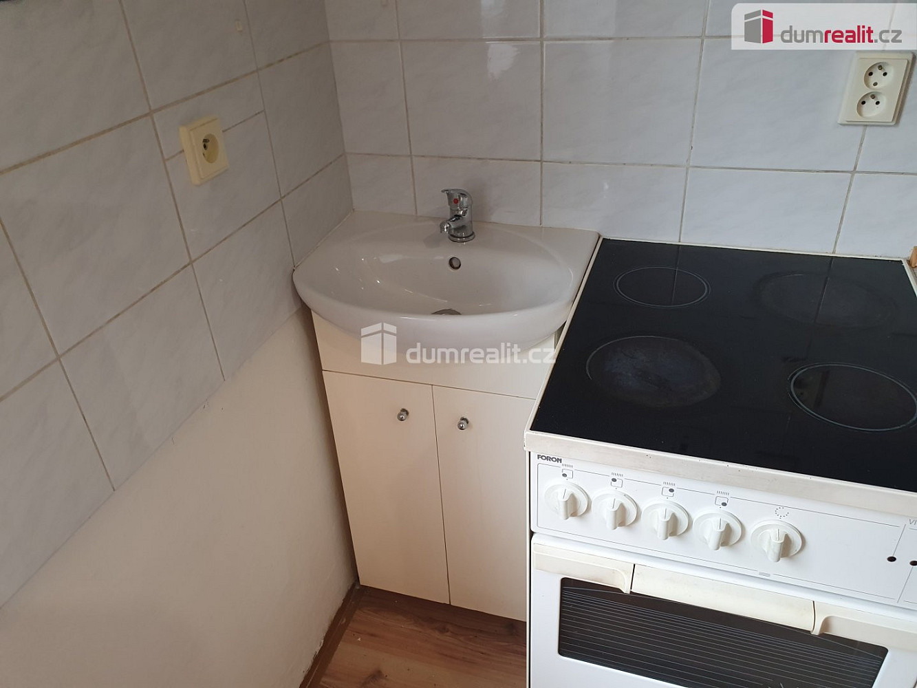 Pronájem bytu 1+1 32 m² — photo 3